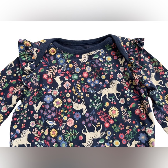 NEW Gap Baby Brannan’s Favorites Floral Onesie Bodysuit 6-12M - Picture 2 of 5